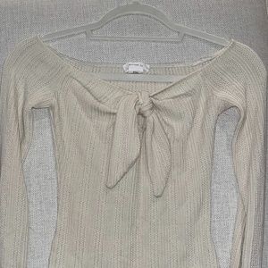 Size S Creme Off-the-Shoulder Bodysuit